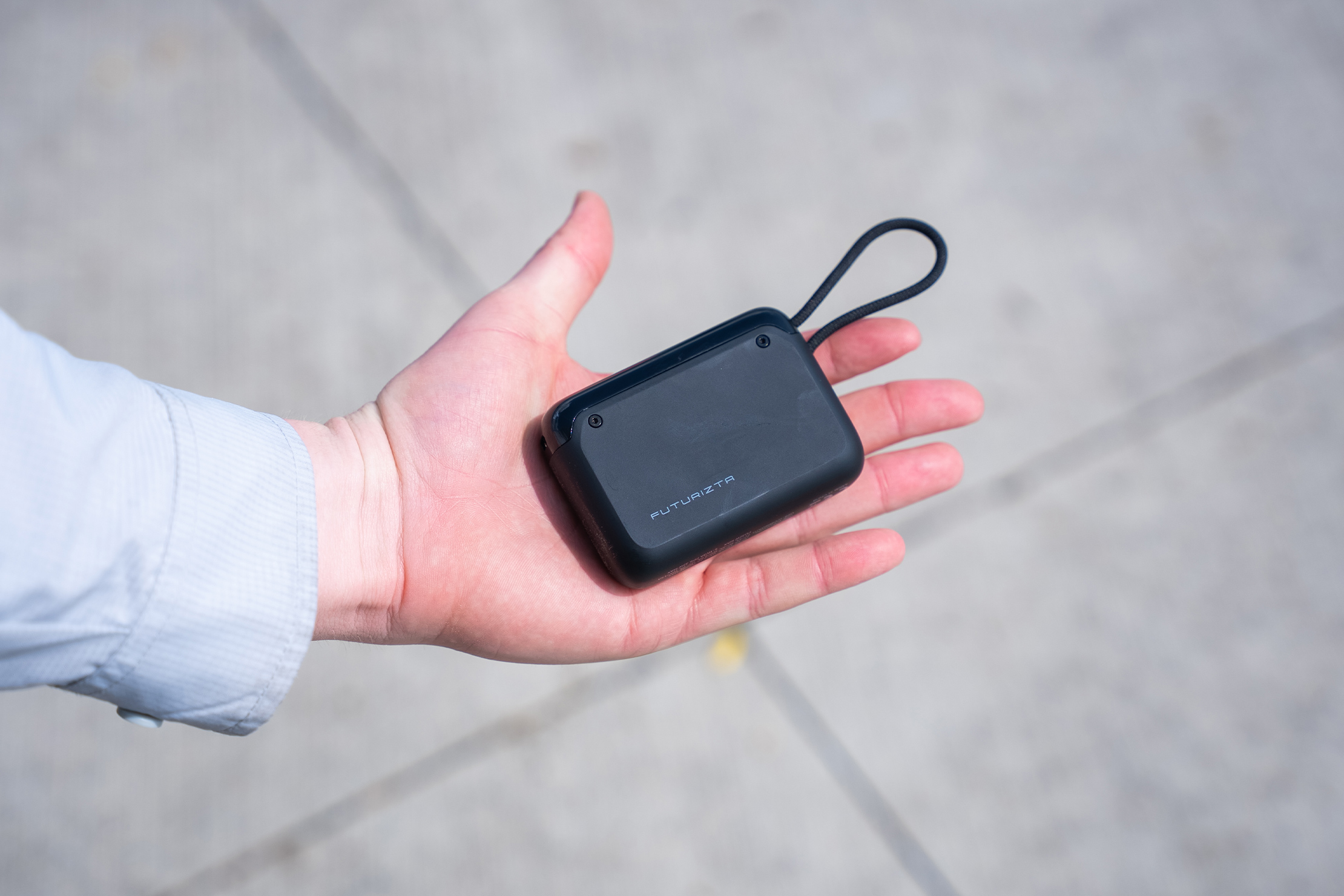Futurizta Tech Pixy Mini Pro 30W Powerbank Palm