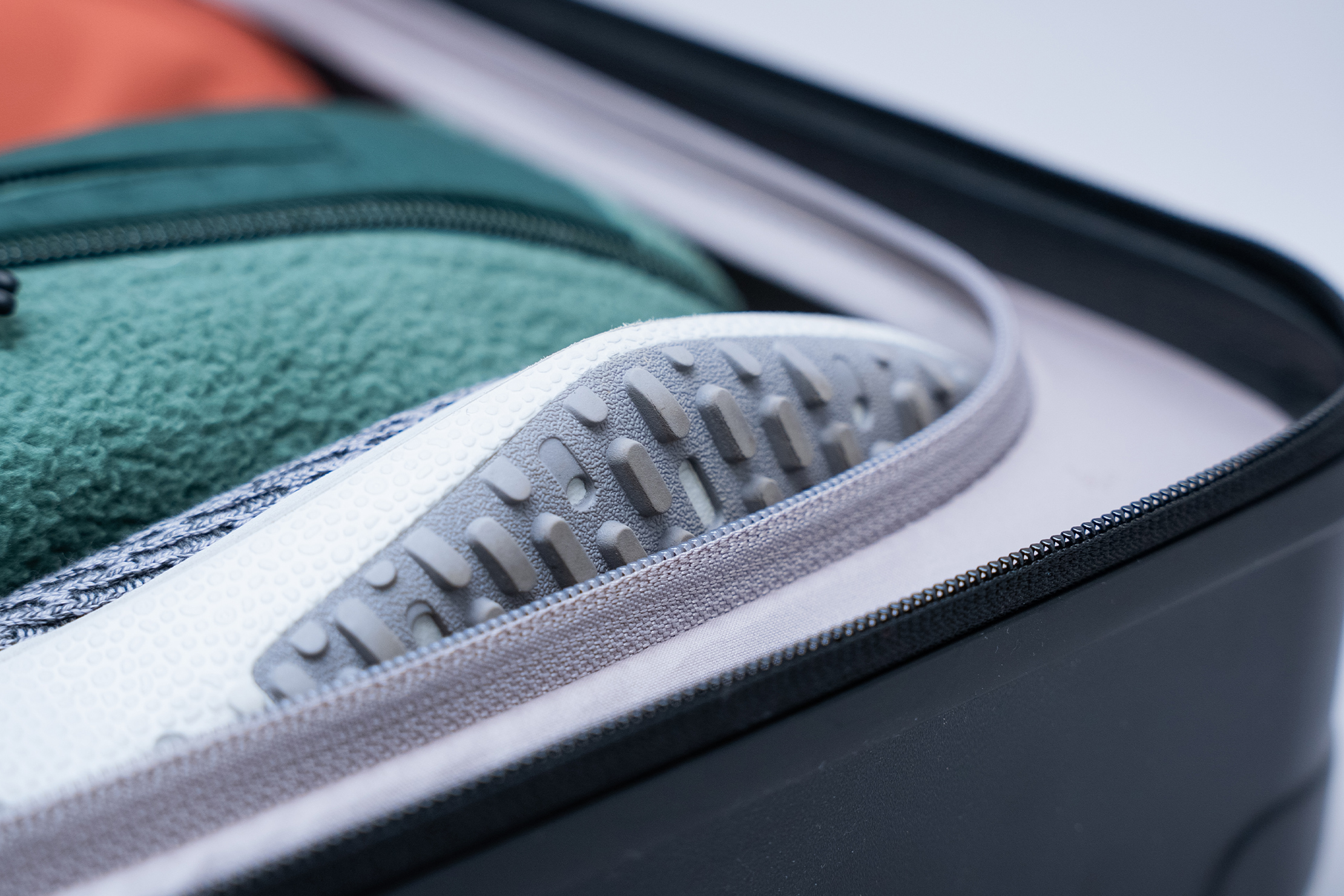 MVST Select Essential Collection Suitcase (Carry-On) Shoe