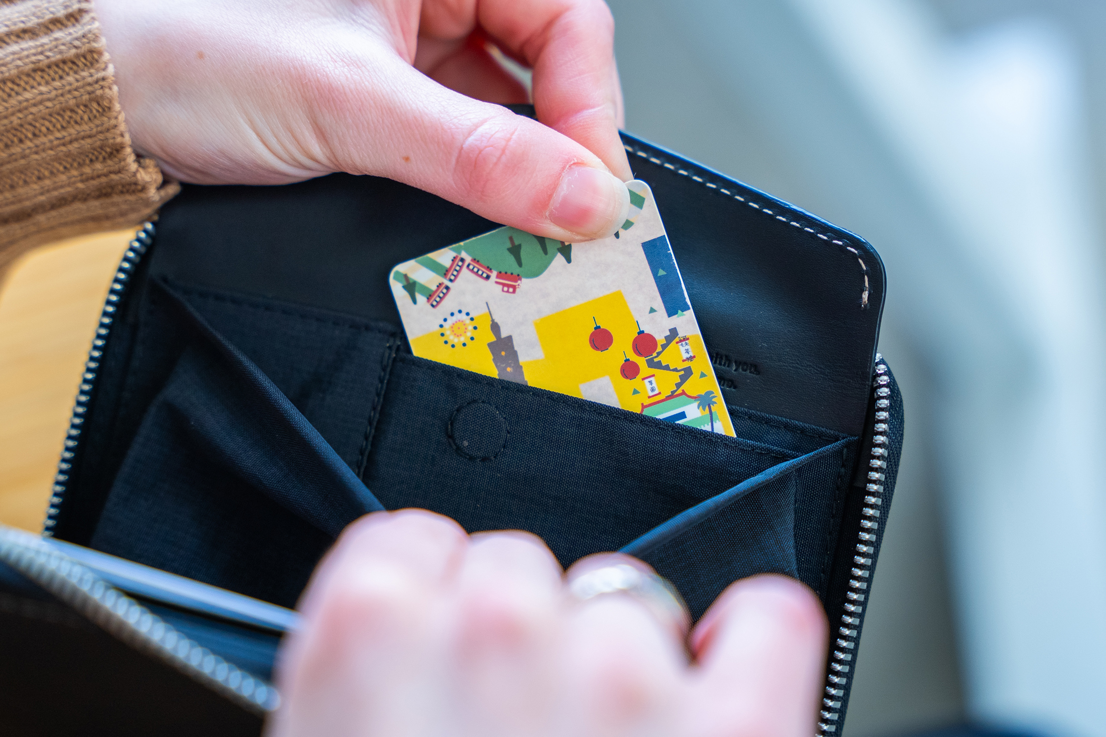 Bellroy Folio Wallet Inside