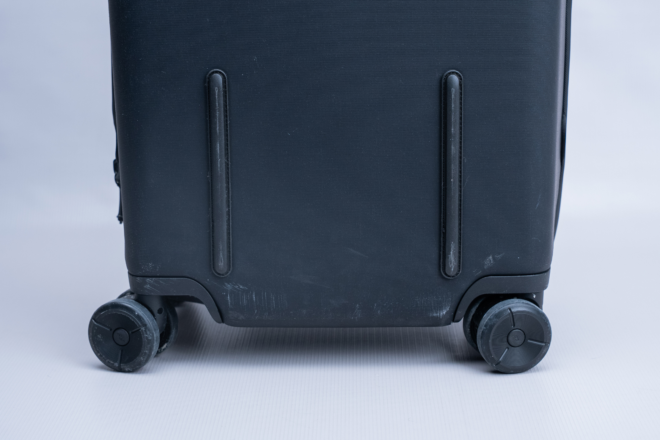 Peak Design Roller Pro Carry-On Scuffs