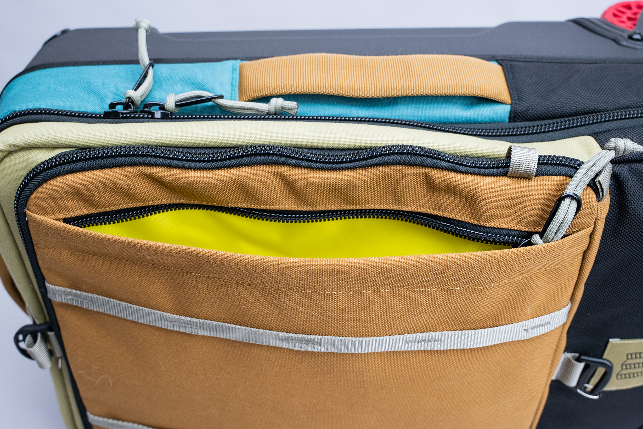 Topo Designs Global Travel Bag Roller Front Pocket 2