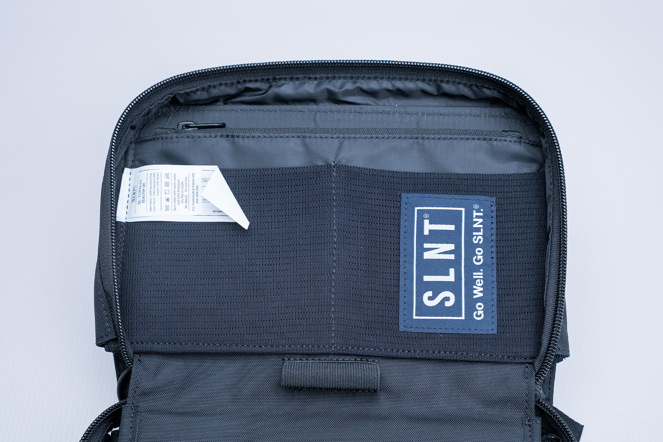 SLNT Essentials Faraday Tech Organizer Slip Pocket