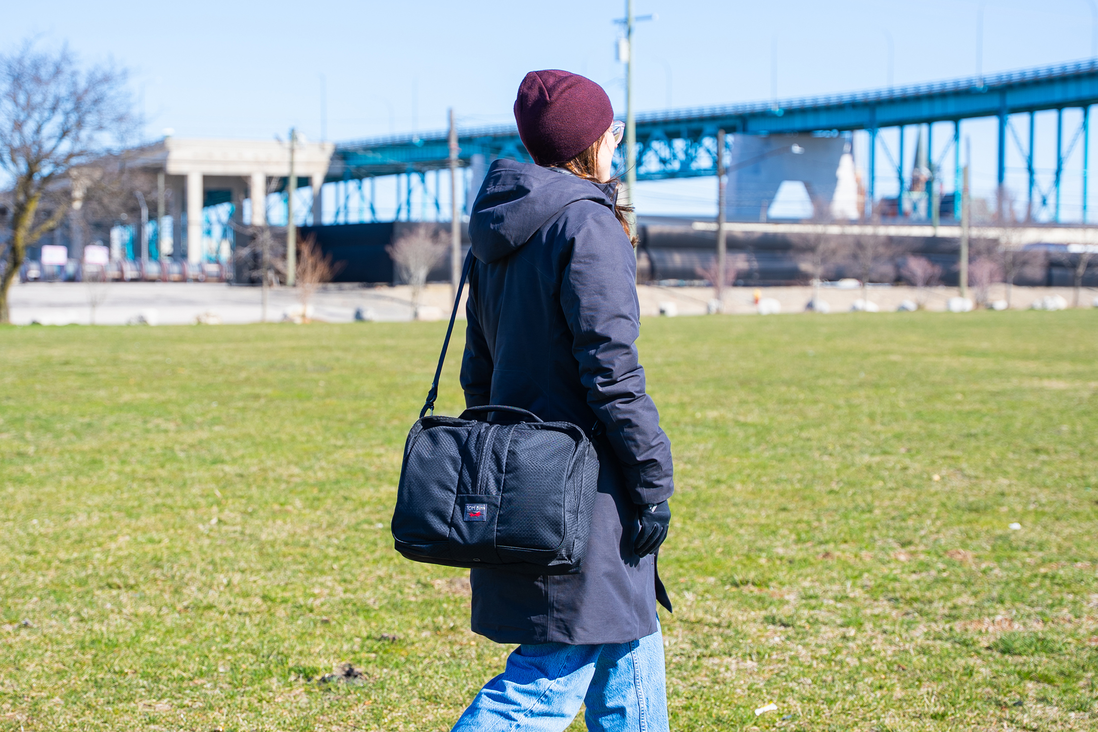 TOM BIHN Pilot Side 2