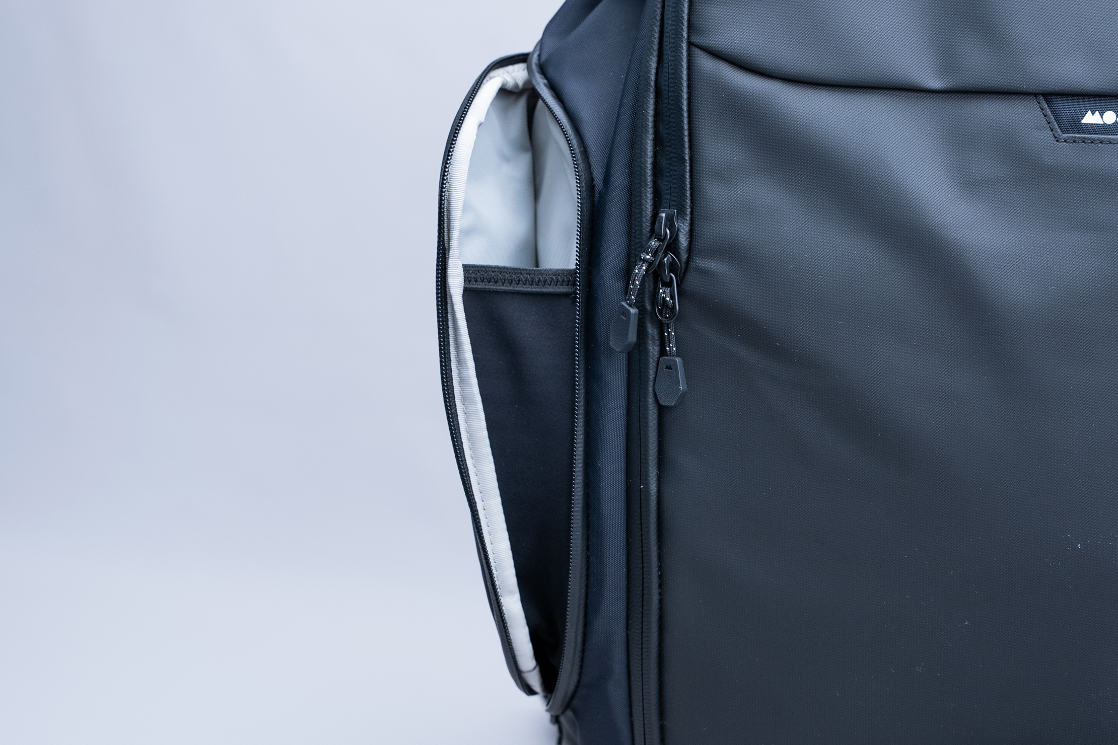 Mous Optimal Travel Backpack Side Pocket 2