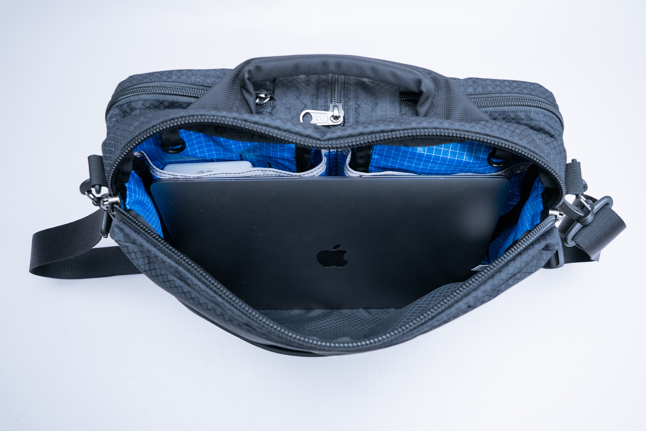 TOM BIHN Pilot Laptop