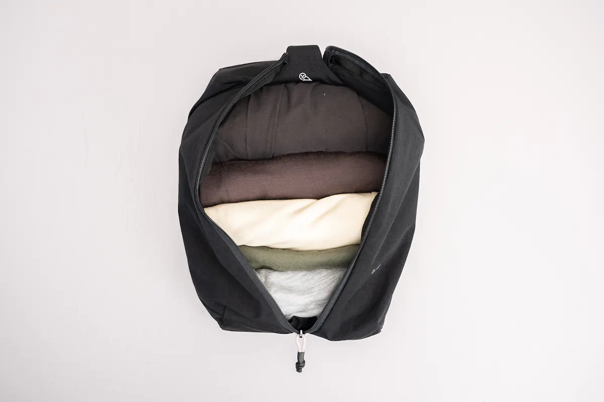 Bellroy Lite Packing Caddy Stuffed