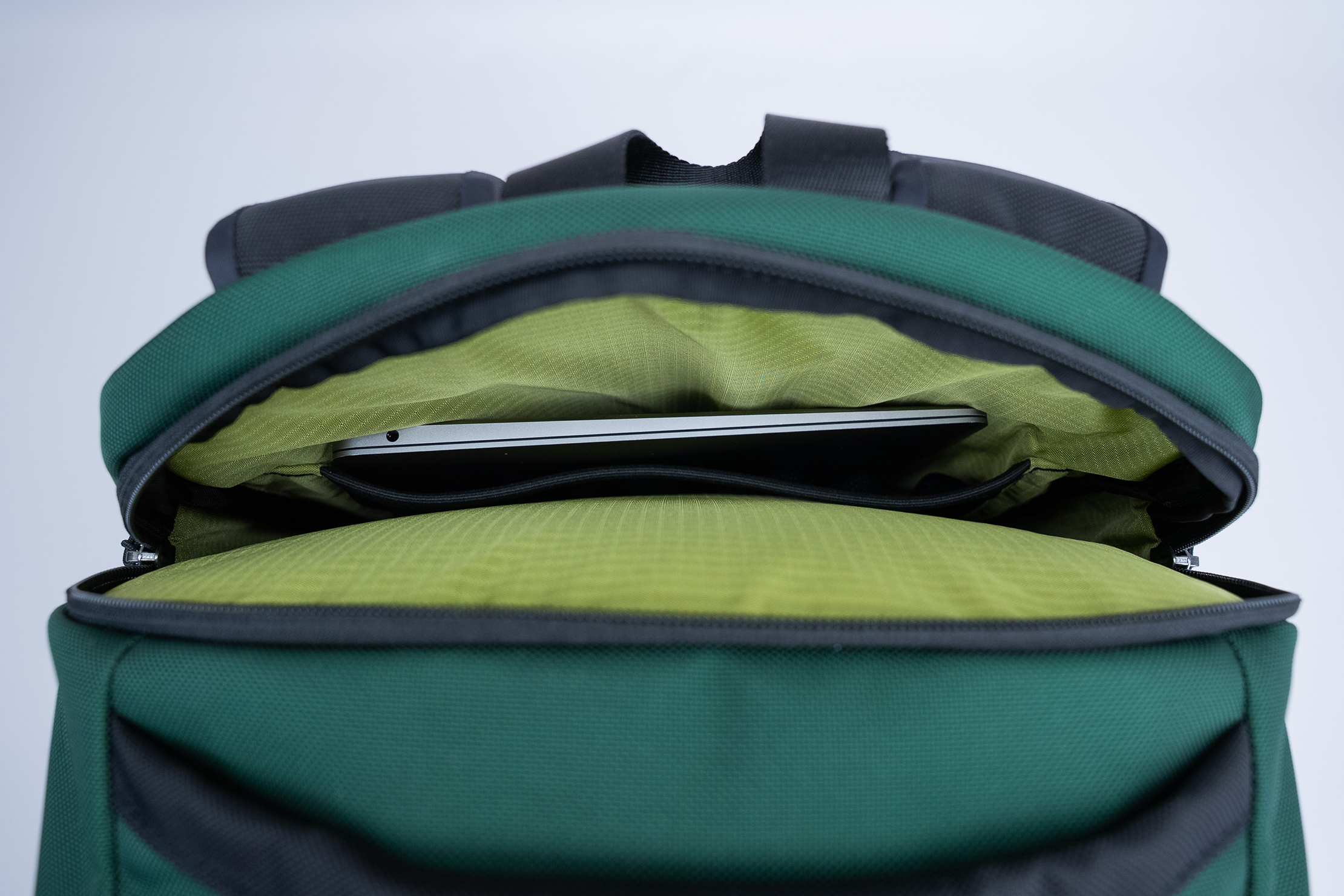 TOM BIHN Bixi Laptop