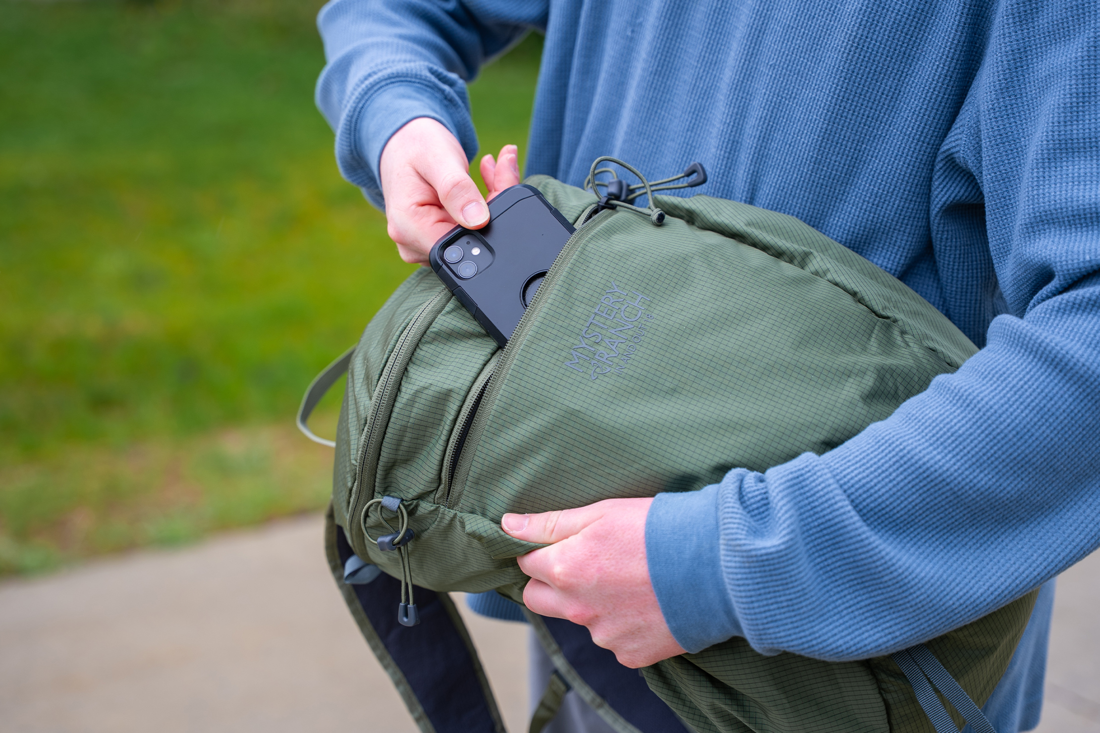 Mystery Ranch In and Out 18 Front Pocket