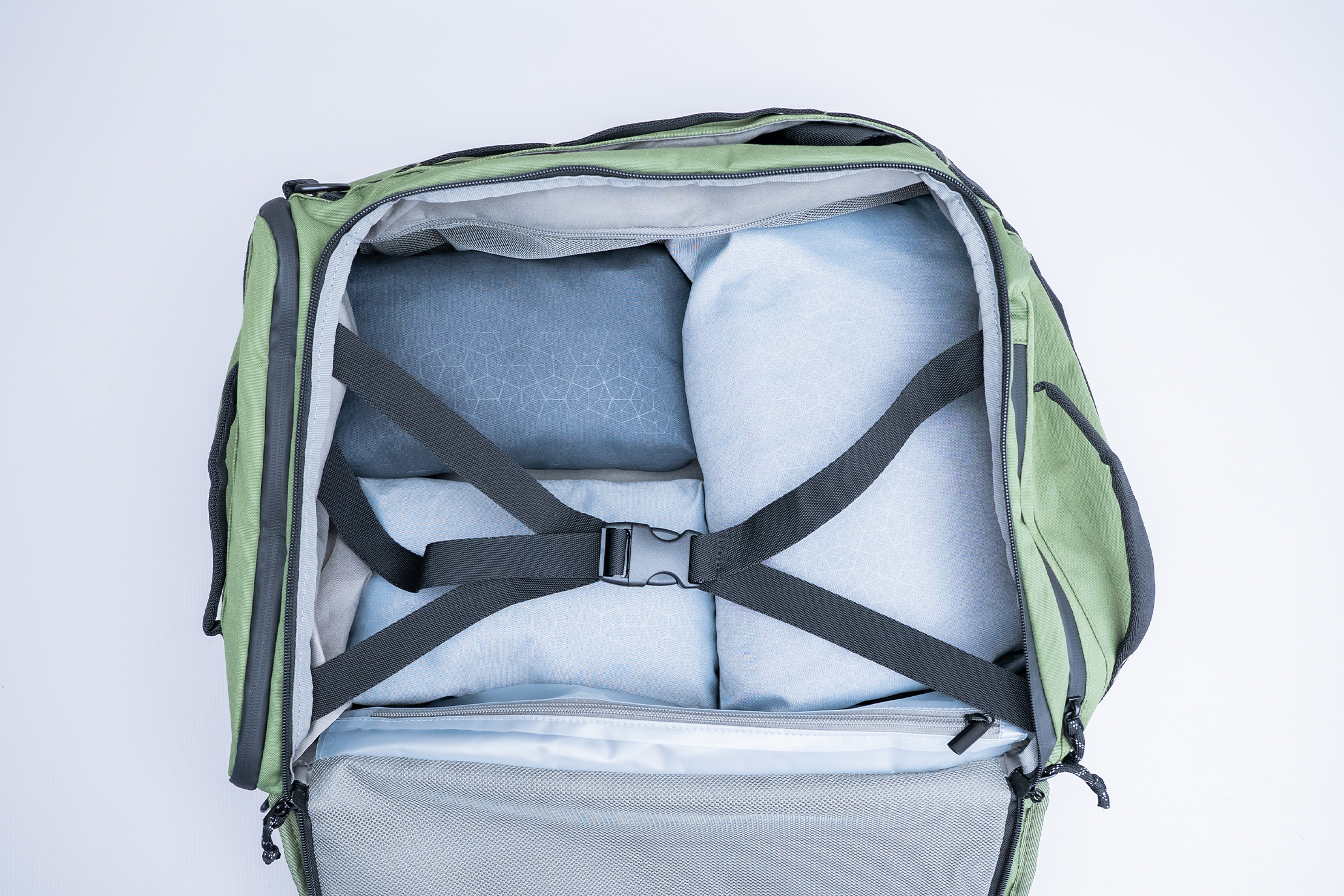 BAGSMART Paz 43L Duffle Backpack Stuffed