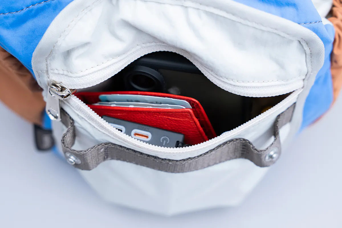 Bellroy Cinch Minipack Pocket