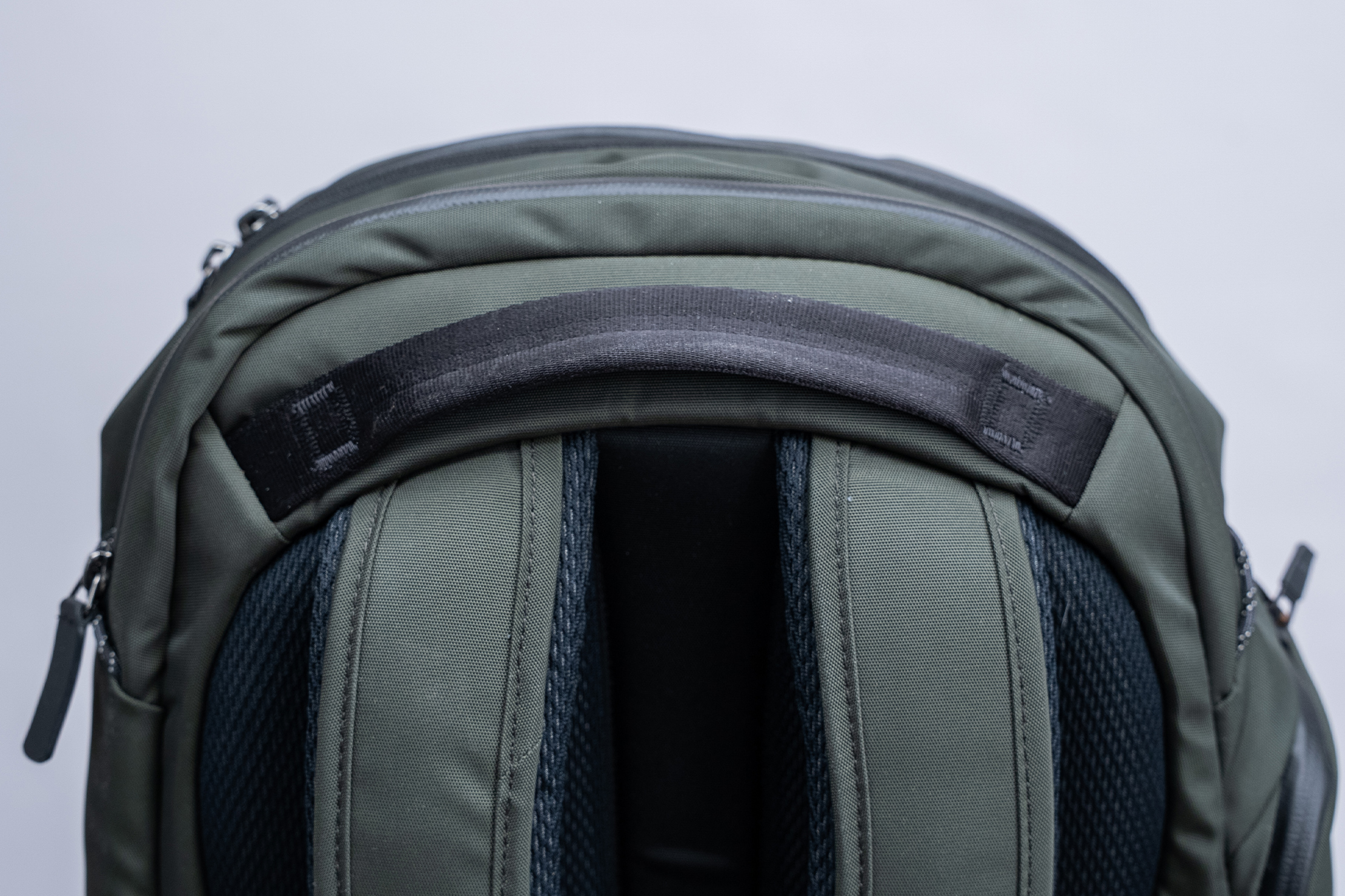 Bellroy Transit Travel Pack Pro Handle Top