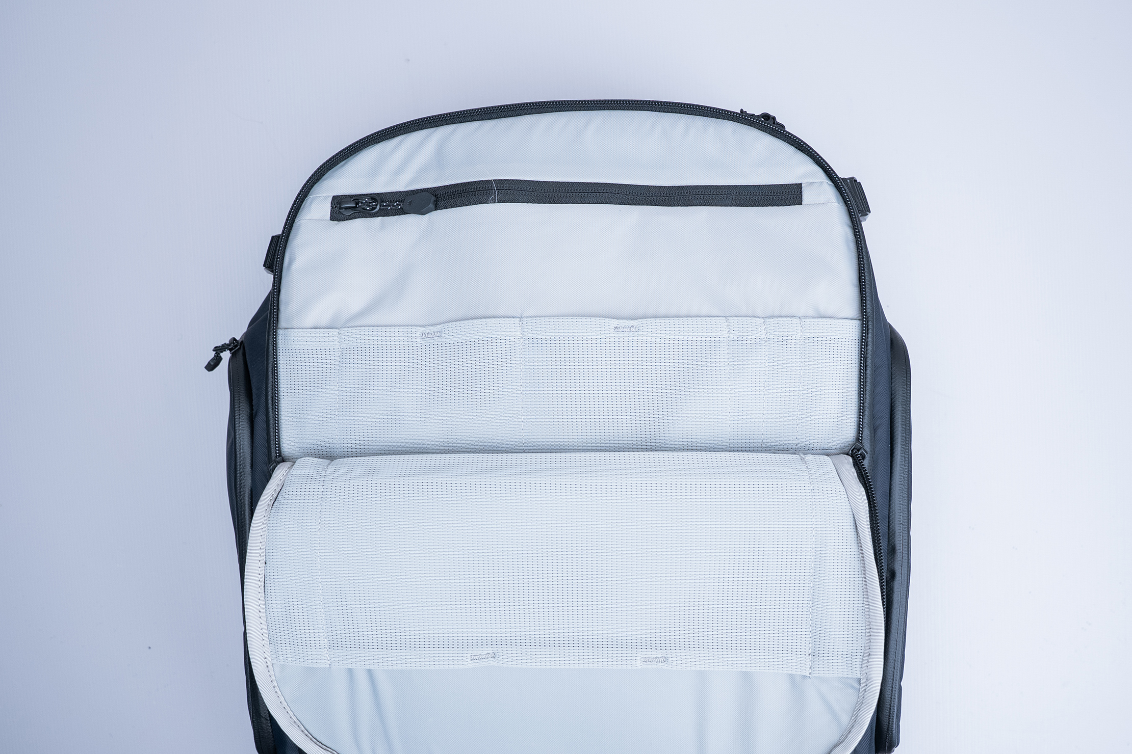 Mous Optimal Travel Backpack Admin Panel