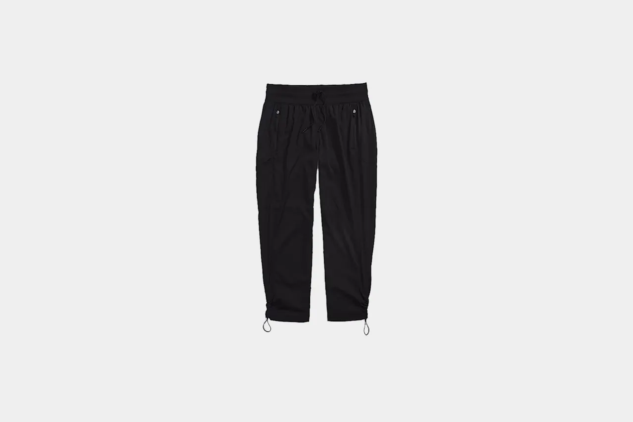 The North Face Aphrodite Motion Capris | Pack Hacker