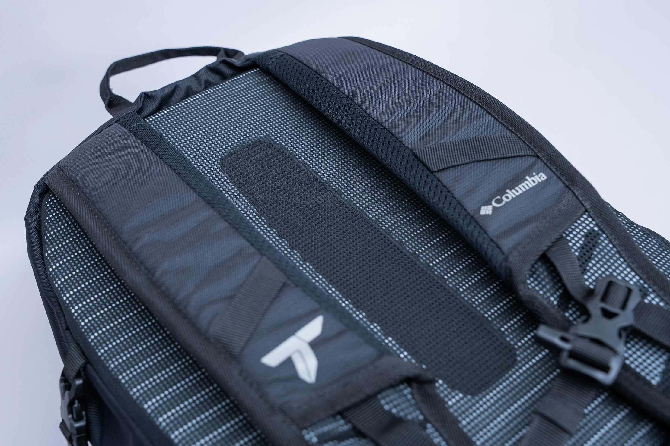 Columbia Triple Canyon 24L Backpack Bag Pad
