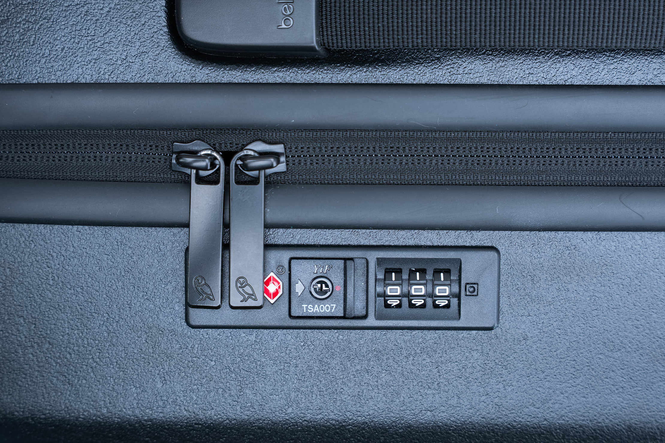 Bellroy Transit Carry-On Plus Lock