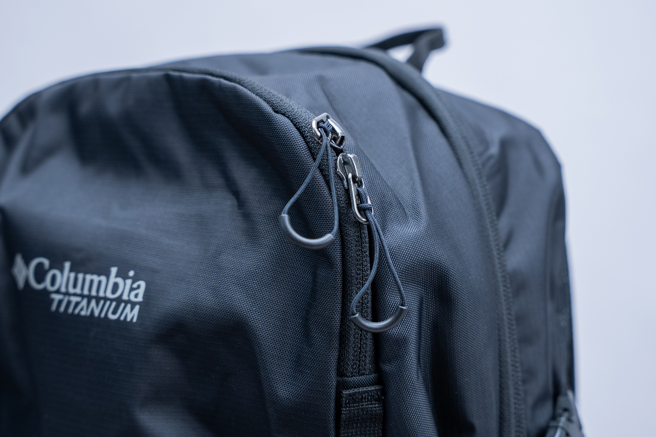 Columbia Triple Canyon 24L Backpack Zipper