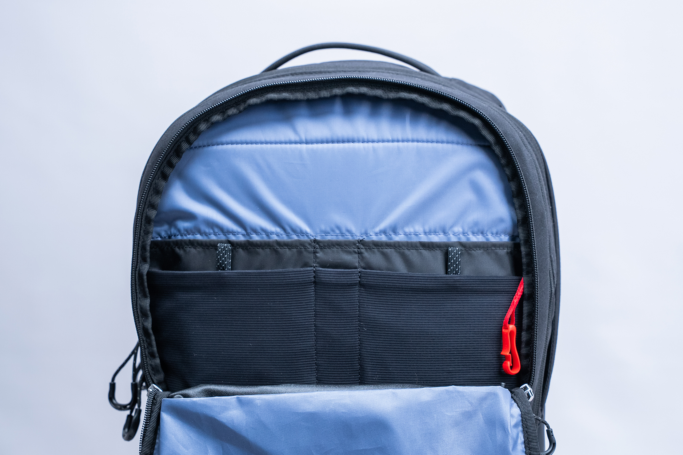 Osprey Metron Airspeed 34 Mesh Pockets