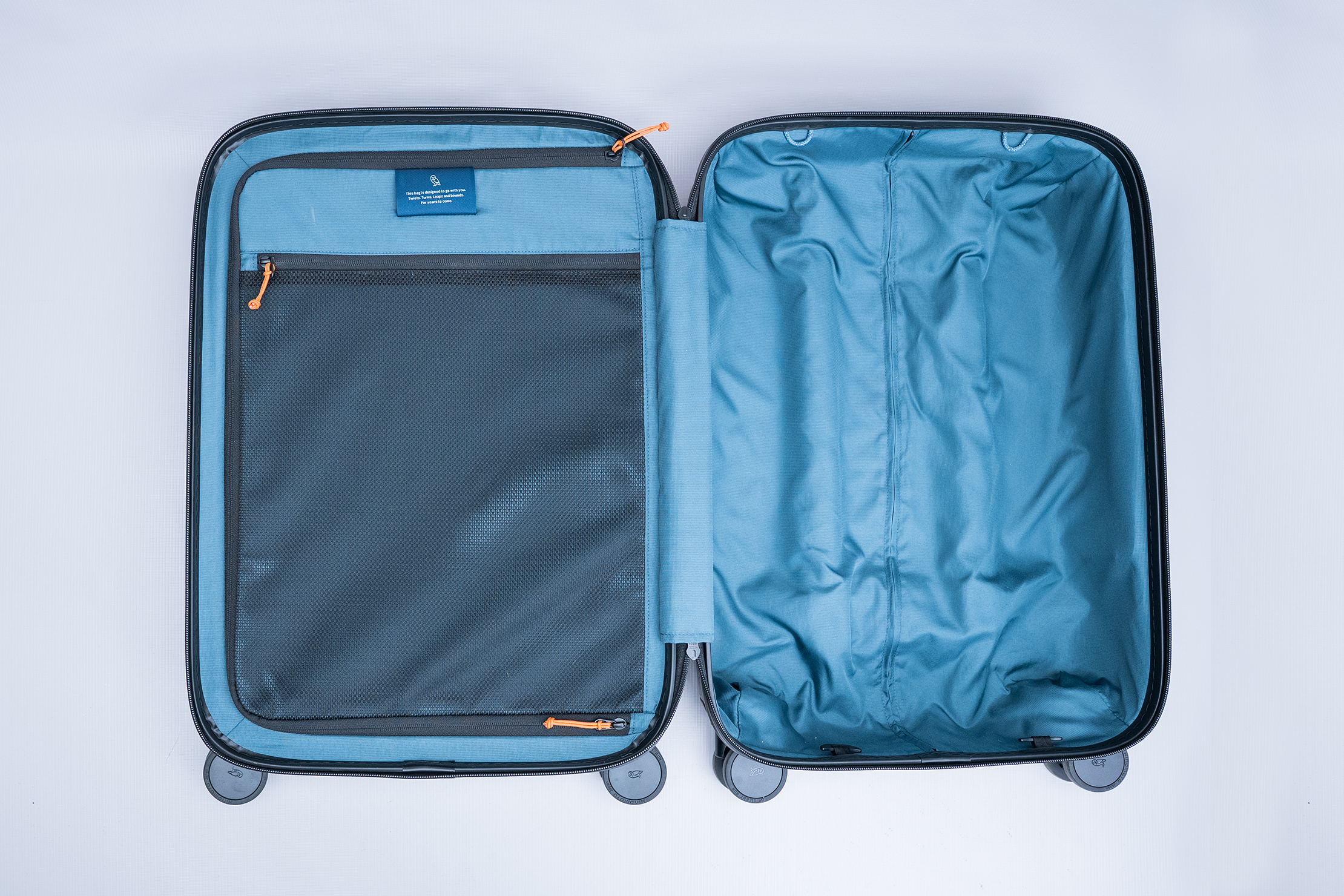 Bellroy Transit Carry-On Plus Empty No Cubes