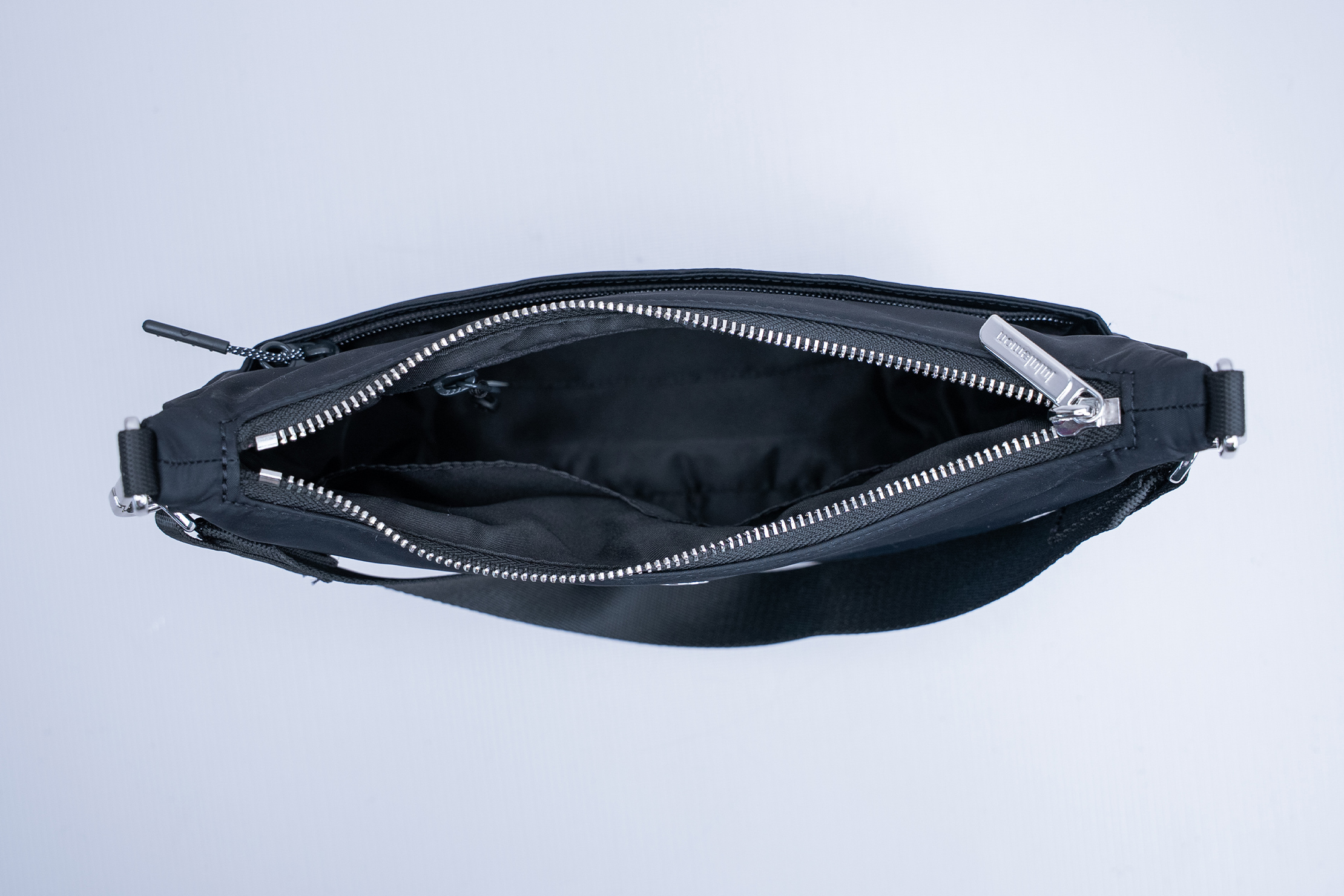 lululemon City Essentials Small Shoulder Bag Empty
