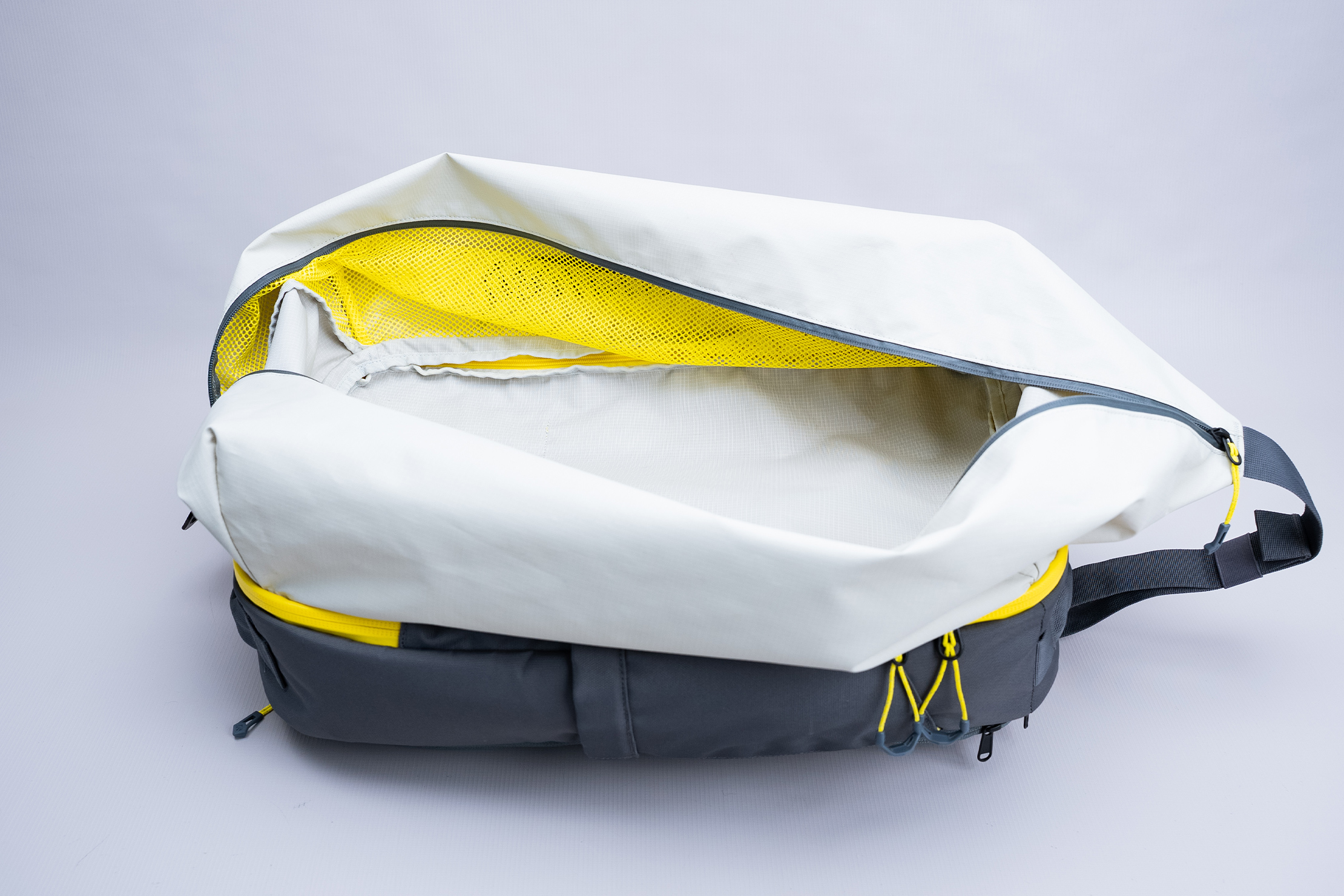 Eagle Creek Tour Travel Pack 40L (V2) Interior