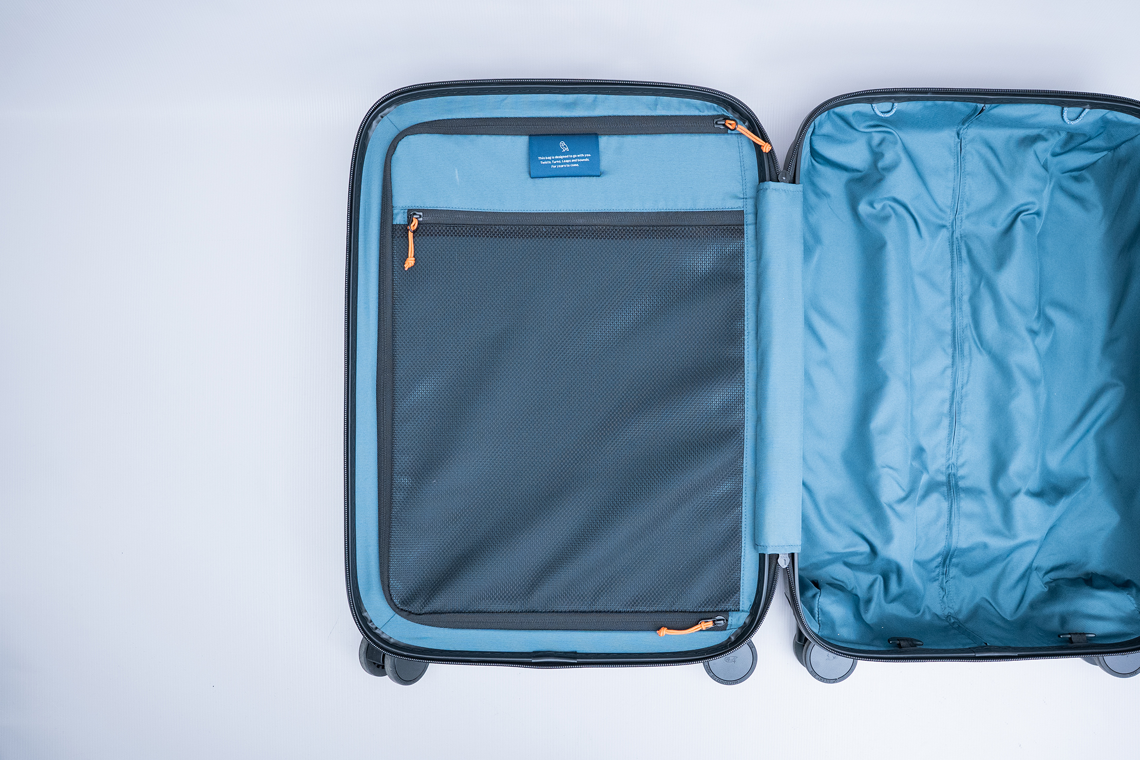 Bellroy Transit Carry-On Plus Mesh Pocket