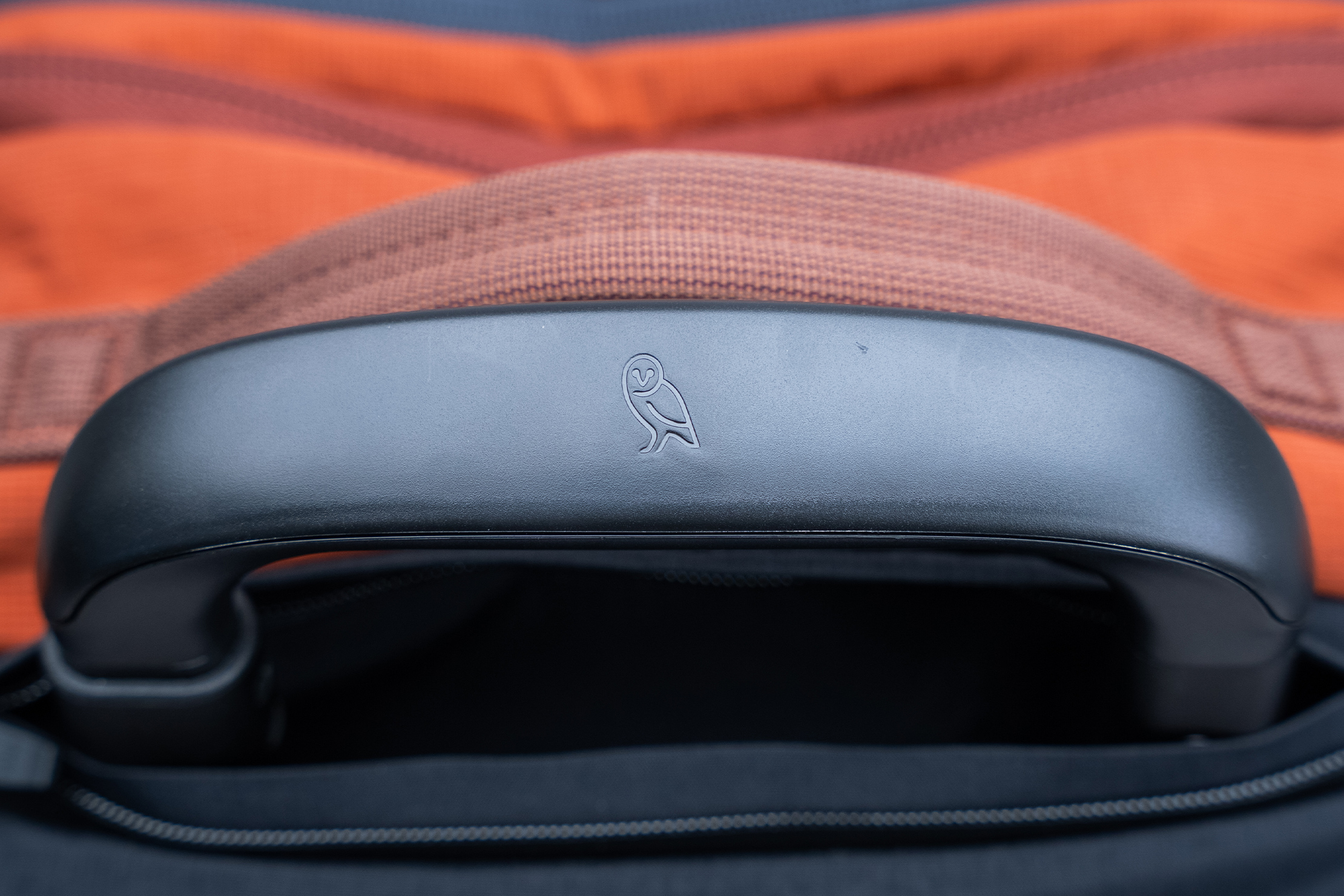 Bellroy Lite Carry-On Logo Handle