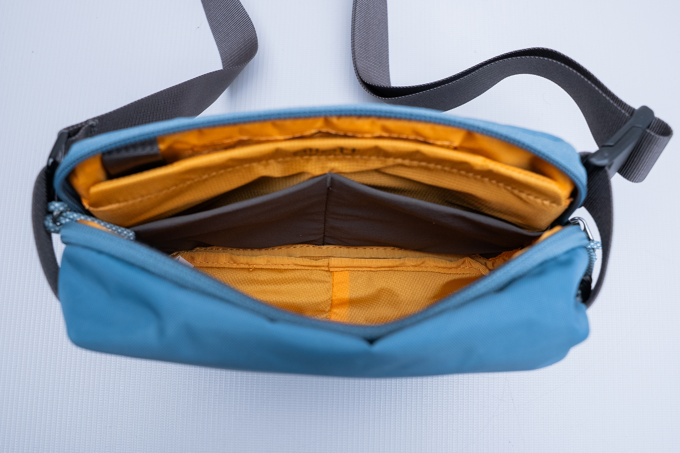 Allett Daily Mini Sling Empty