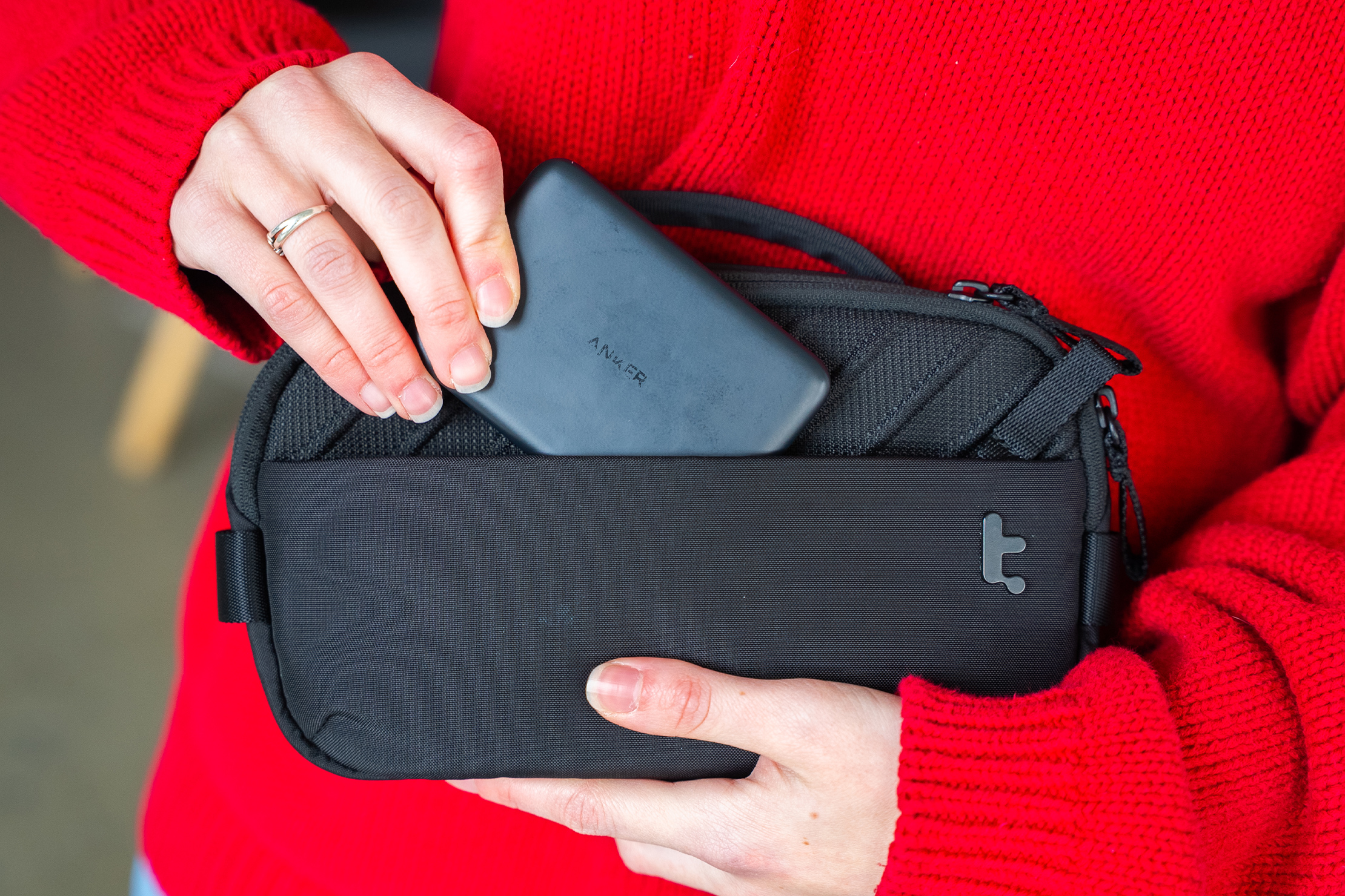 Anker Nano Power Bank (5K MagGo Slim) MagGo Slim Sling