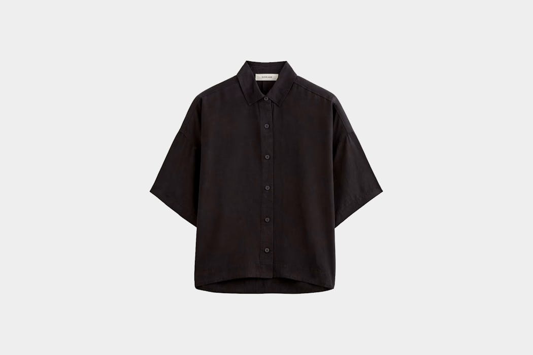 Everlane Short-Sleeve Square Shirt in Butterlite