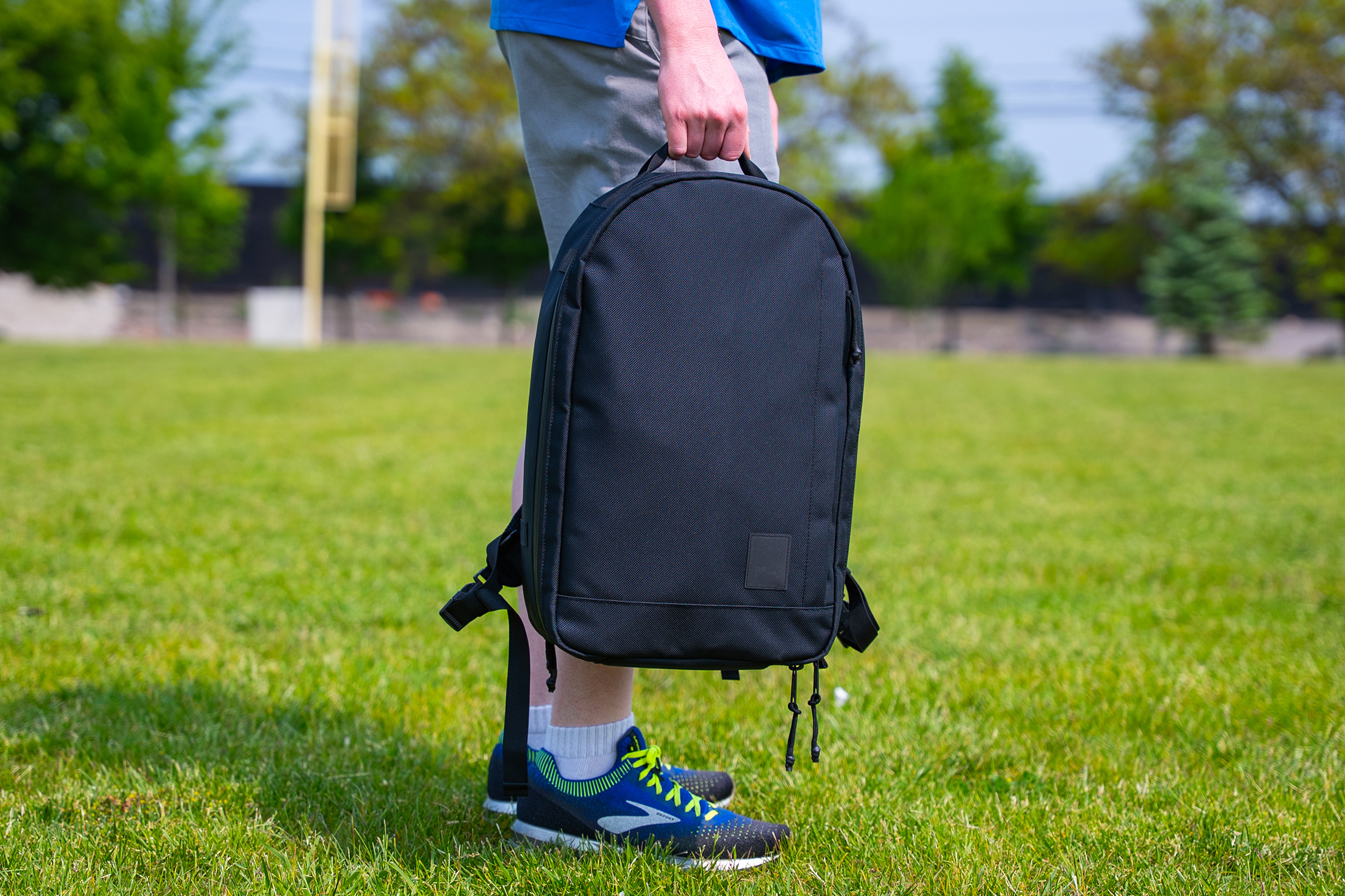 【超美品】THE BROWN BUFFALO CONCEAL BACKPACK The Brown Buffalo Conceal Backpack 19L V3 - Carryology
