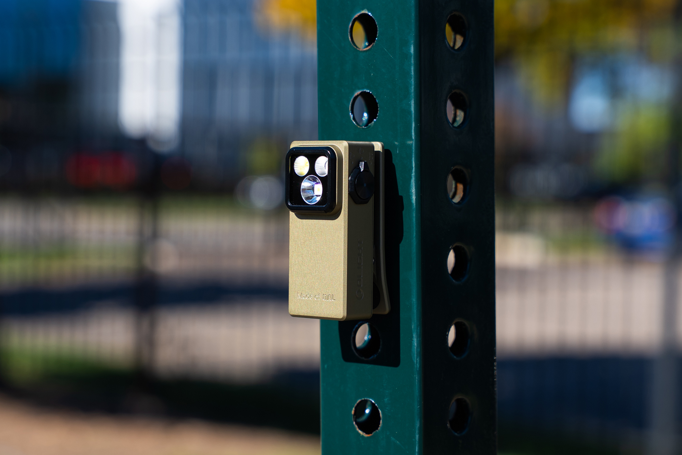 Olight Oclip Ultra Clip-On EDC Light Magnet