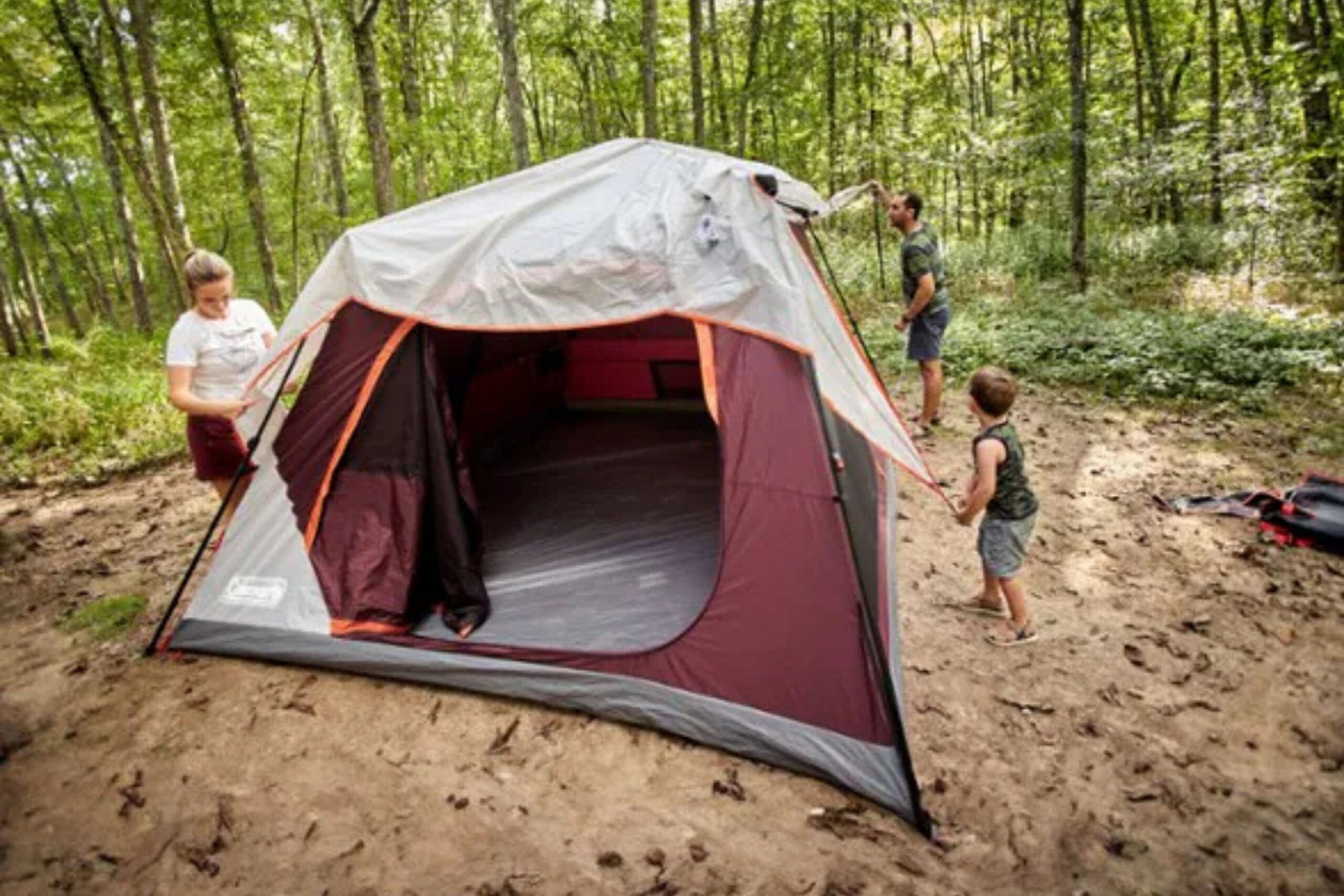 Coleman Skylodge tent