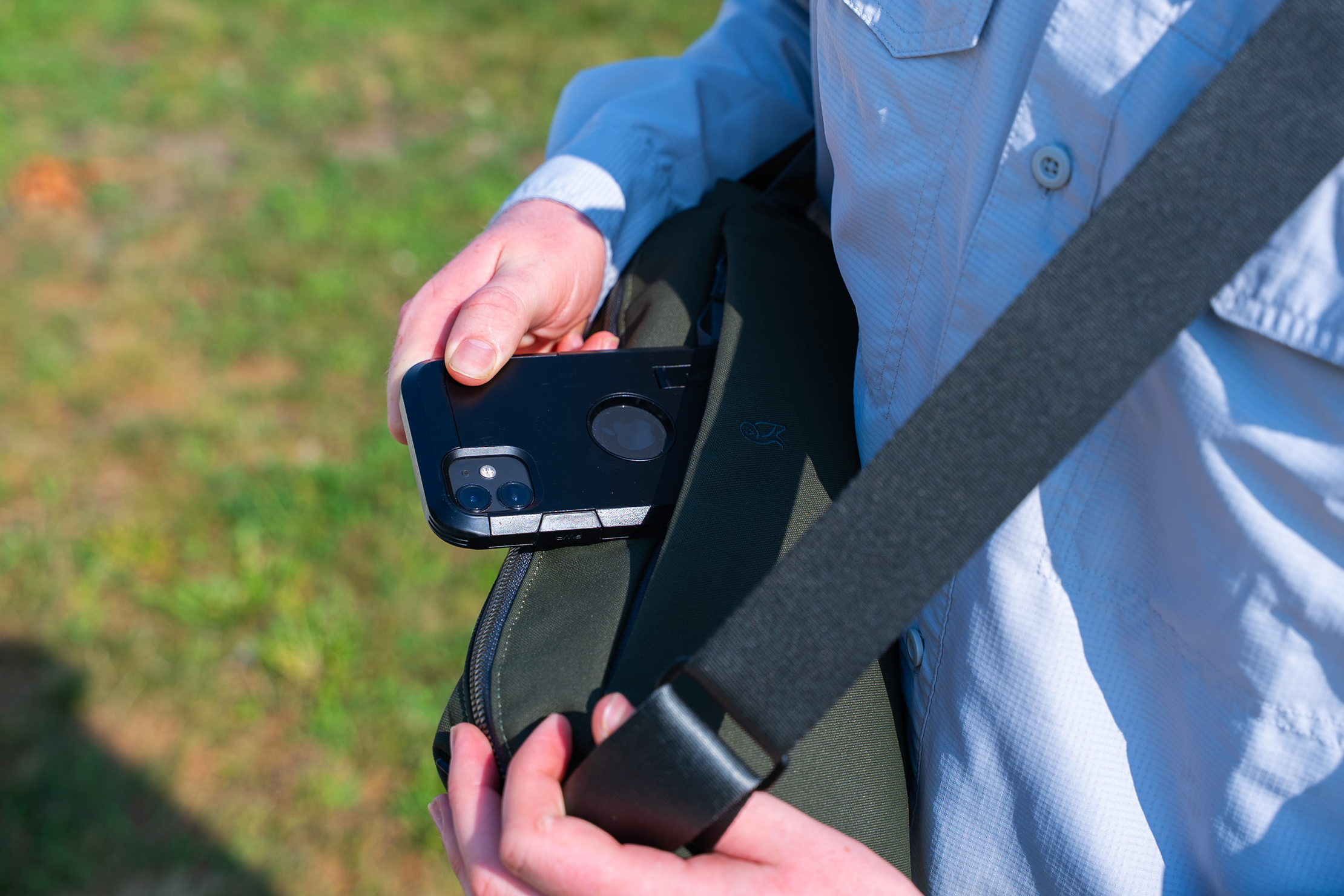 Bellroy Classic Sling 7L In Use