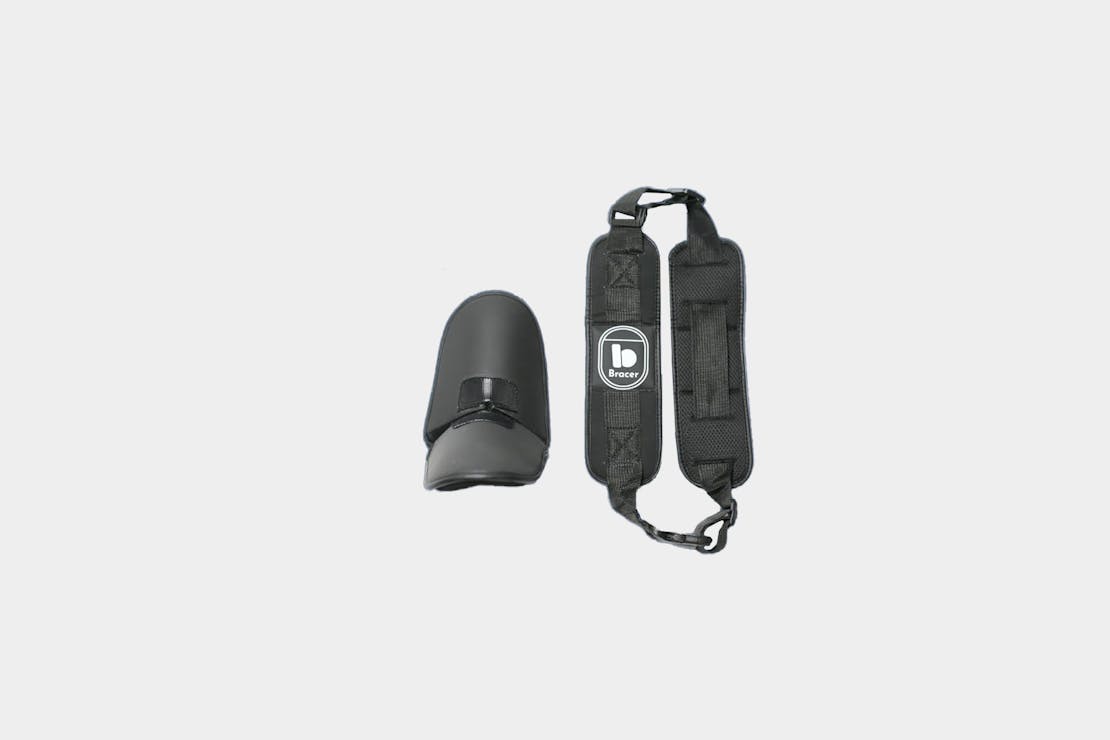 Bracer Travel Pillow