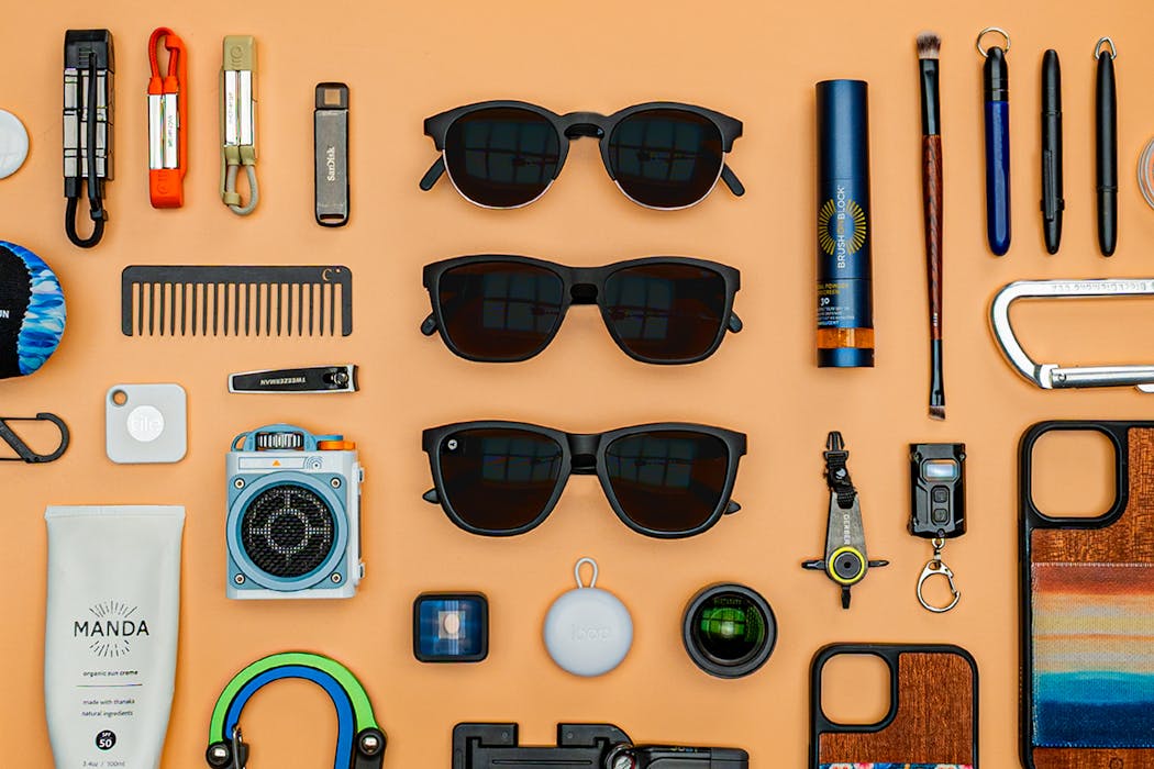 Video: Vacation Essentials For Travel (Updated Packing List)