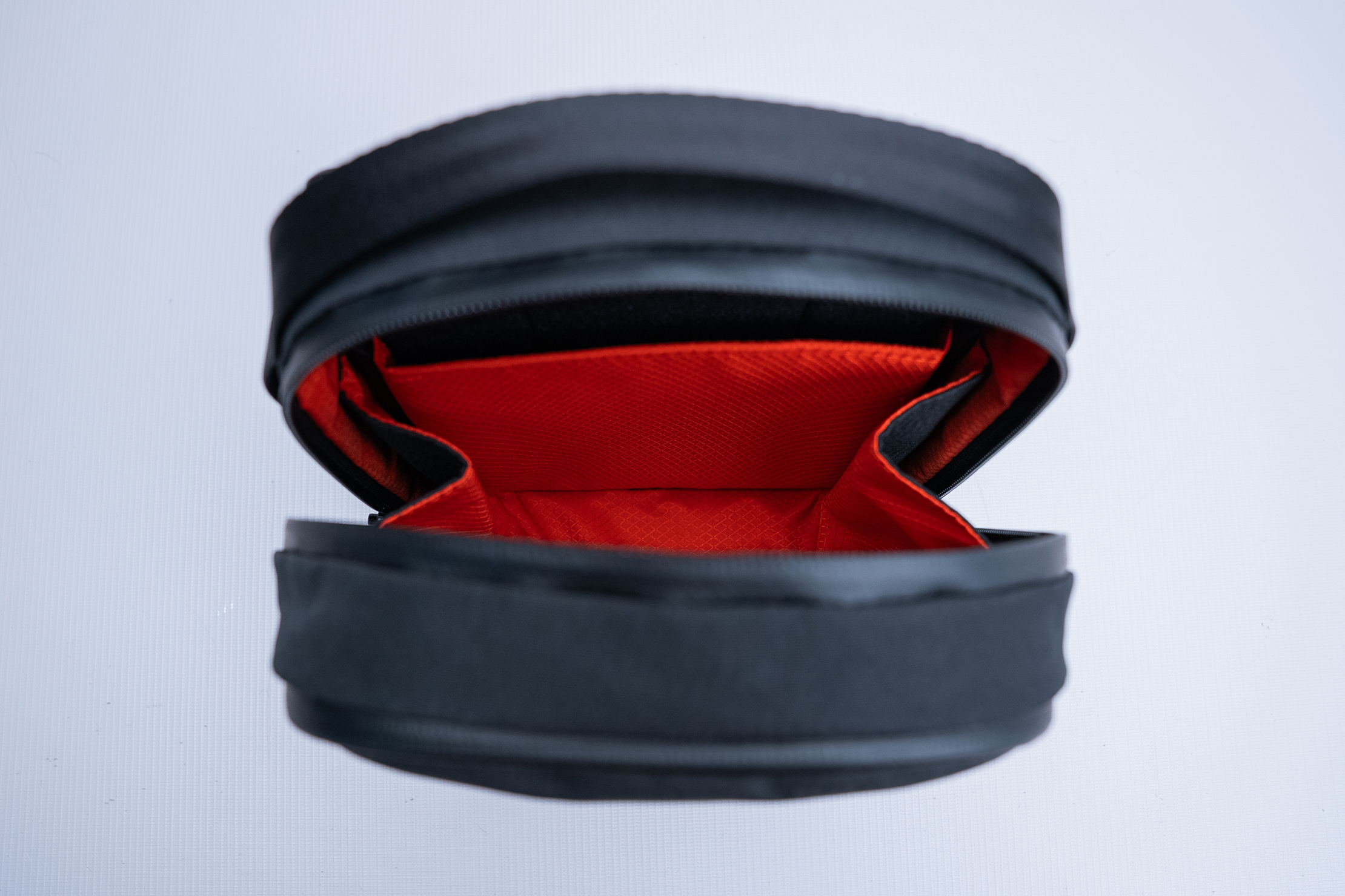 ALPAKA Metro Sling Max Empty