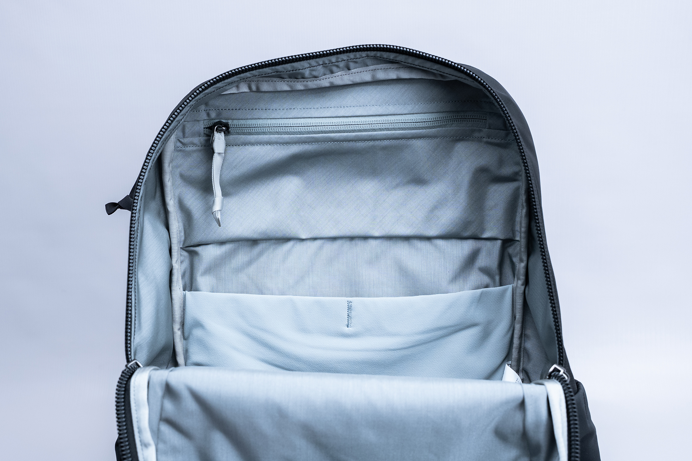 EVERGOODS CIVIC Half Zip 22L (V3) Interior