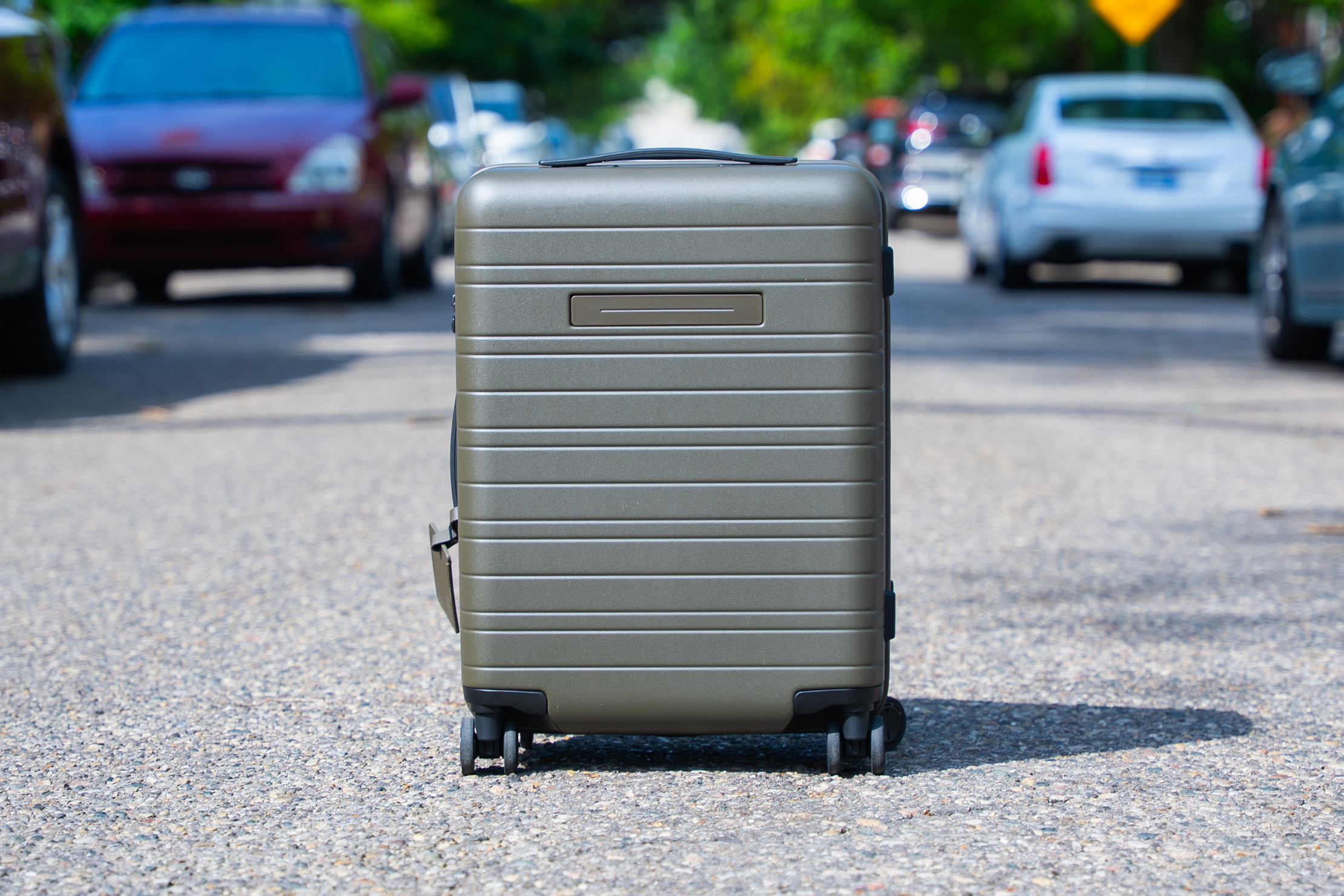 Horizn Studios H5 Pro Cabin Luggage (36L) Review | Pack Hacker