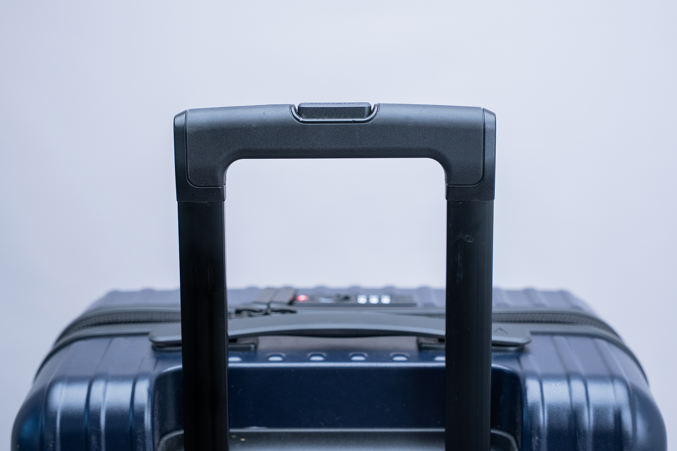 NOMATIC Method Luggage Carry-On Handle 2