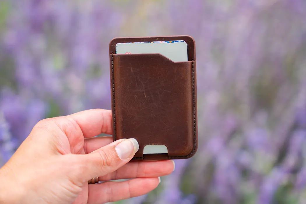 Nomad Goods Leather Mag Wallet Review