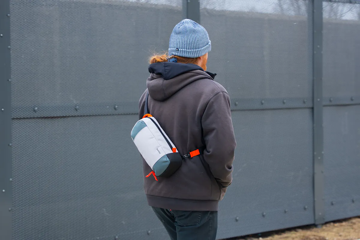 tomtoc GameOn-G49 Nintendo Switch 2 Sling Bag Side