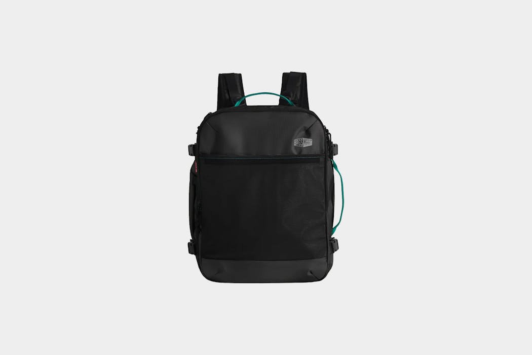 BAGSMART Blast Pro 40L Travel Backpack