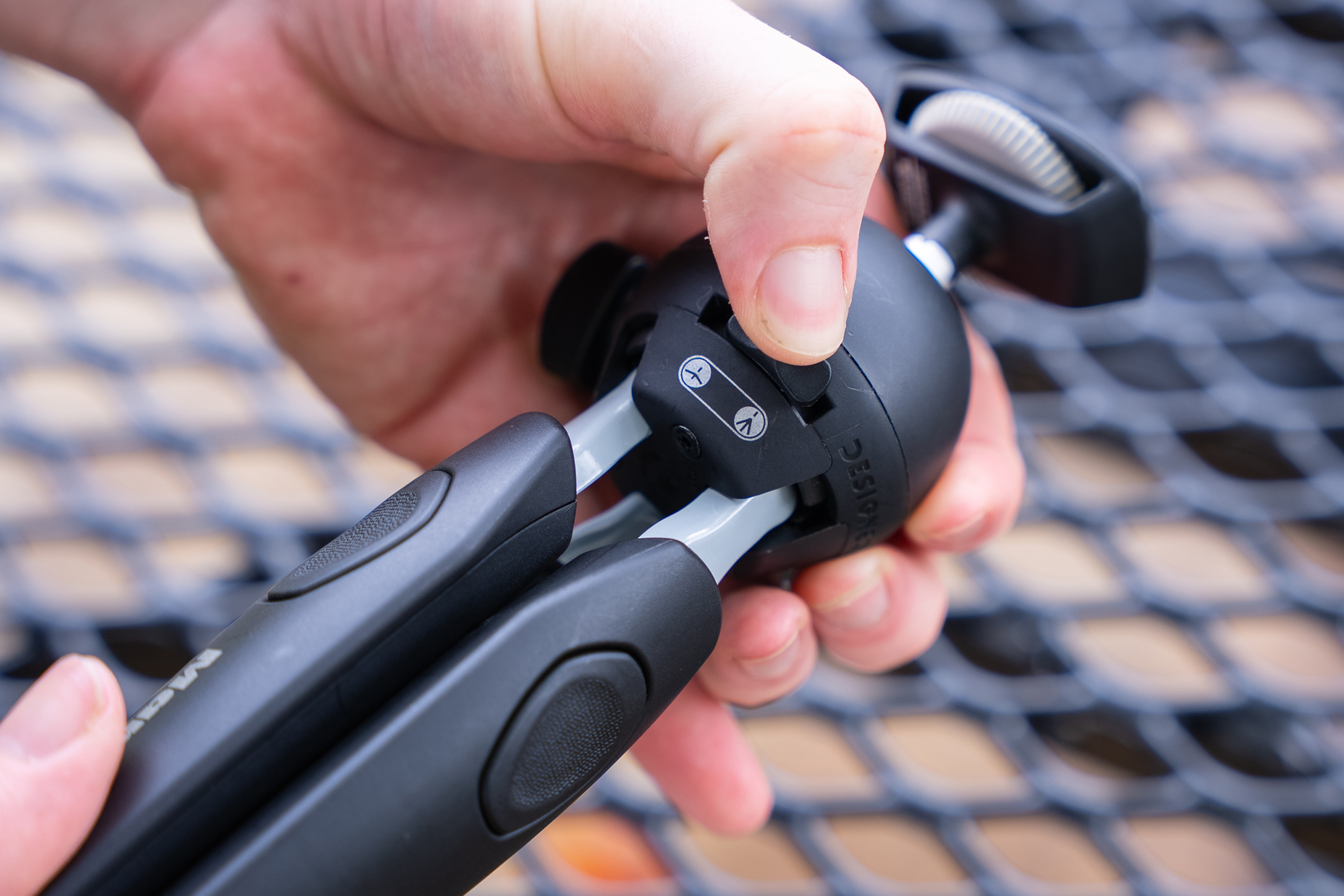Manfrotto PIXI EVO 2-Section Mini Tripod Lock