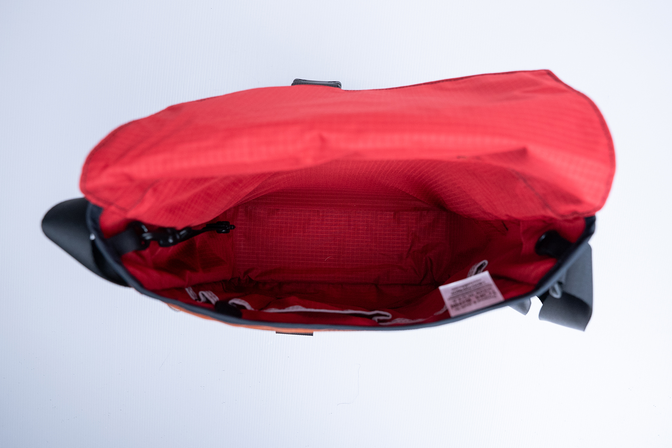 TOM BIHN Medium Cafe Bag Empty