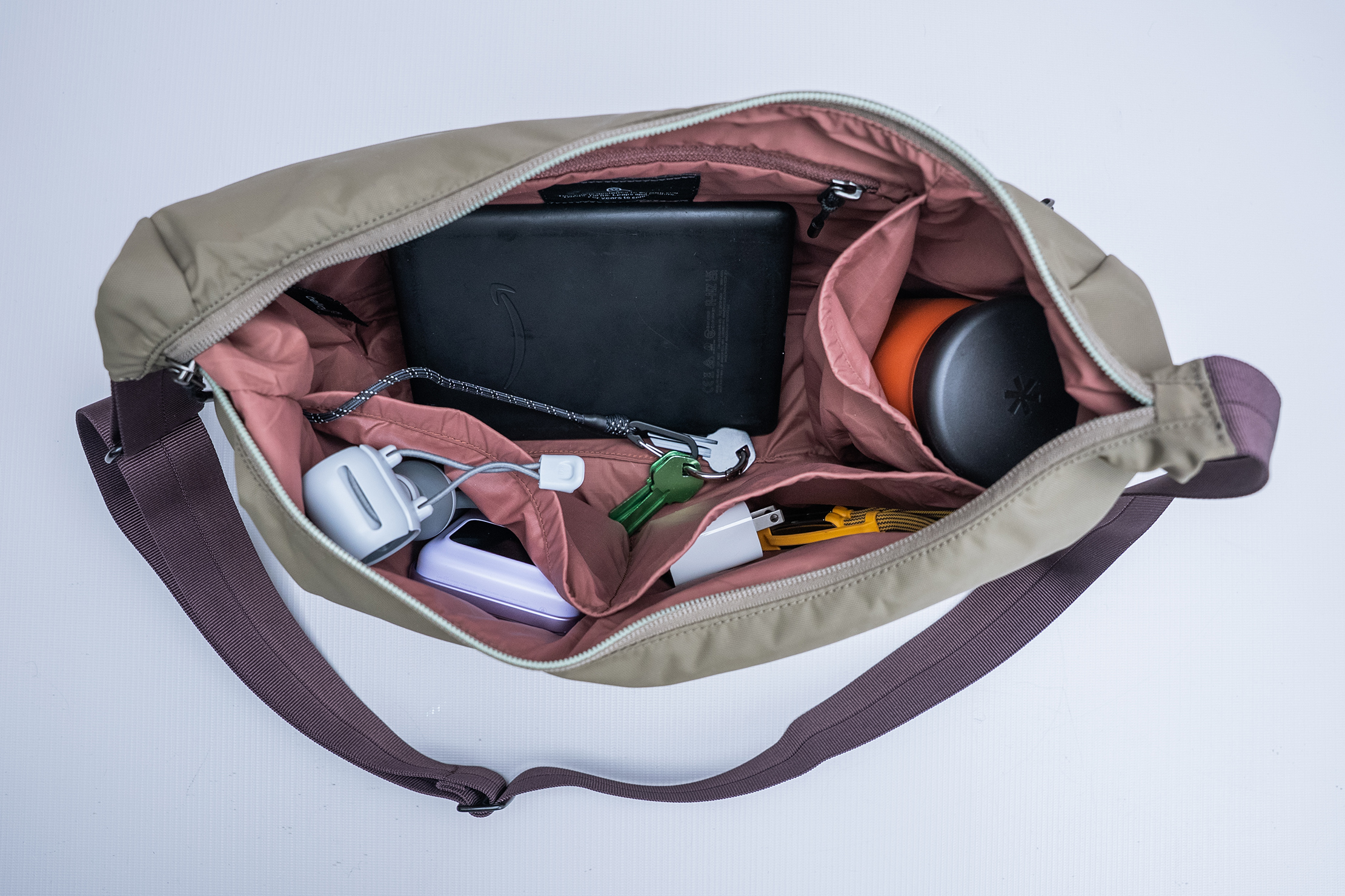 Bellroy Laneway Crescent Bag 7L Stuffed