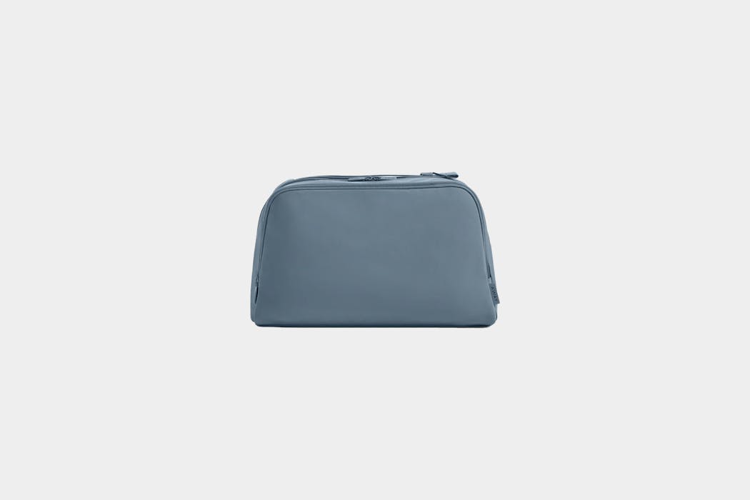 Away Extra Large Toiletry Bag