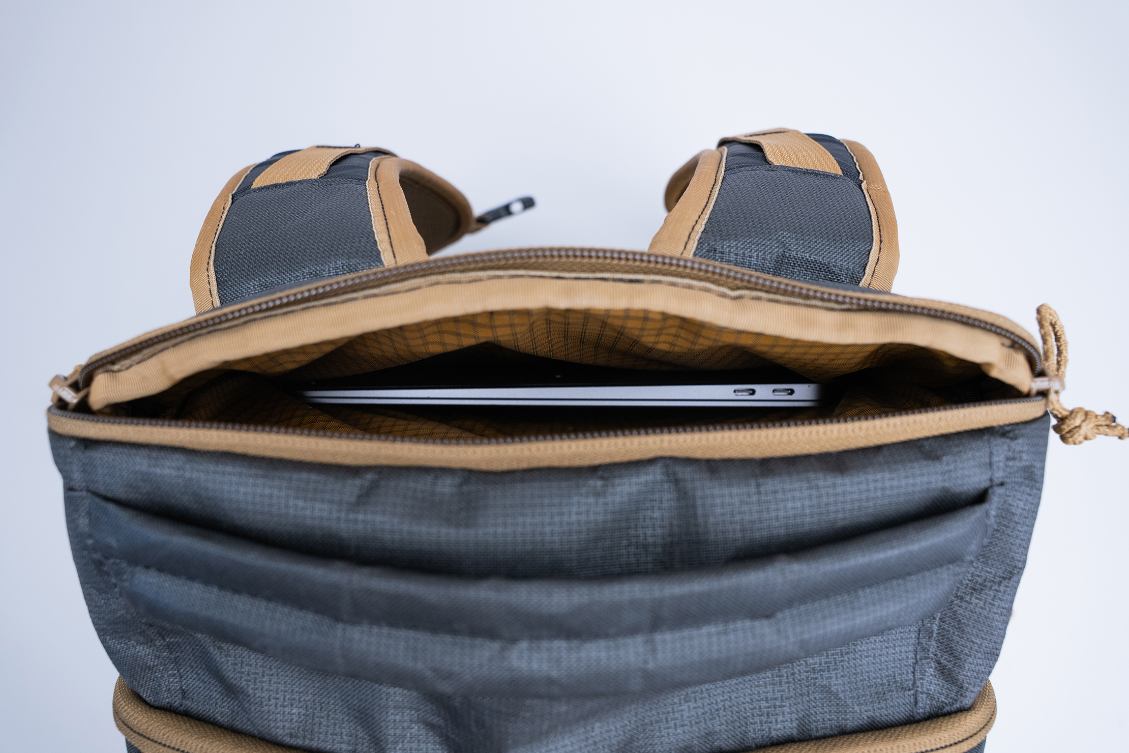 ULA Equipment Cicada Laptop