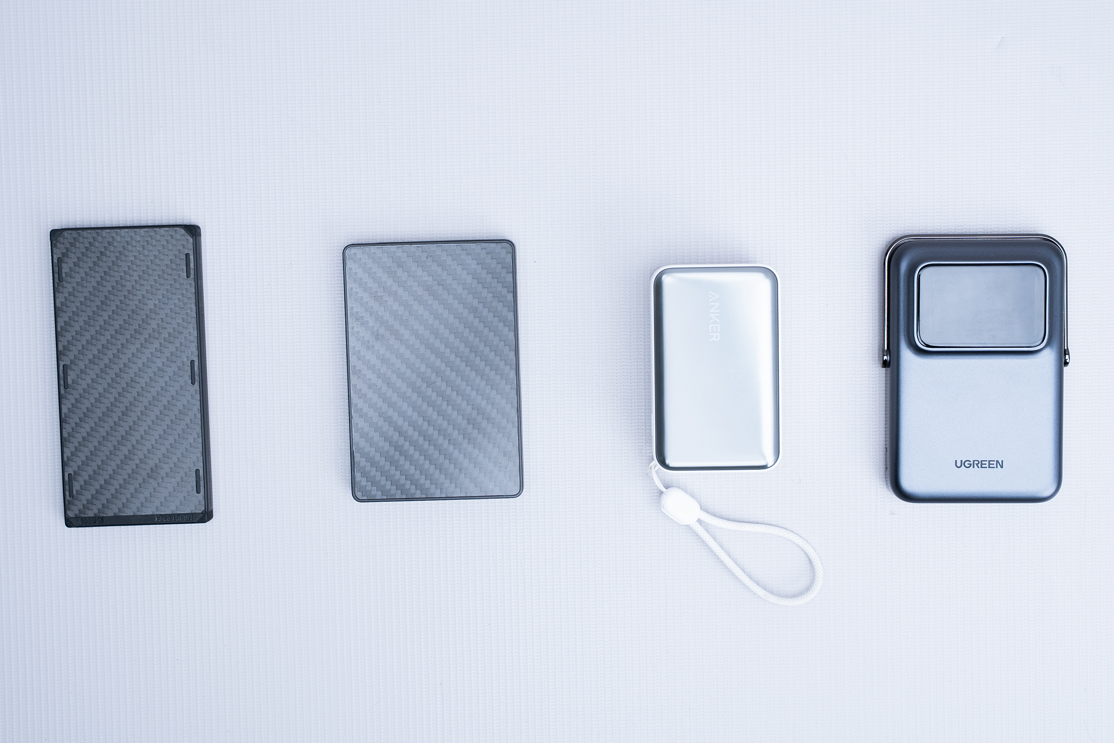 Anker Nano Power Bank (10K, 45W, Built-In Retractable USB-C Cable) Comparison 2