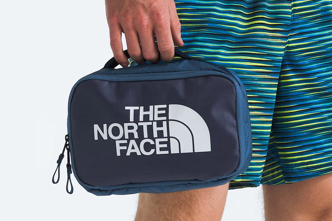 The North Face Base Camp Voyager Toiletry Kit