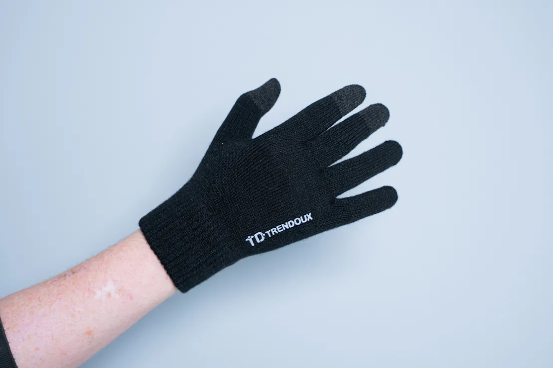 best winter gloves for cigarette smokers The of 2026 please be aware that this product may contain chemicals known to the State of California to cause cancer and birth defects or other reproductive harm Oklahoma Joe's Leather Smoking Gloves